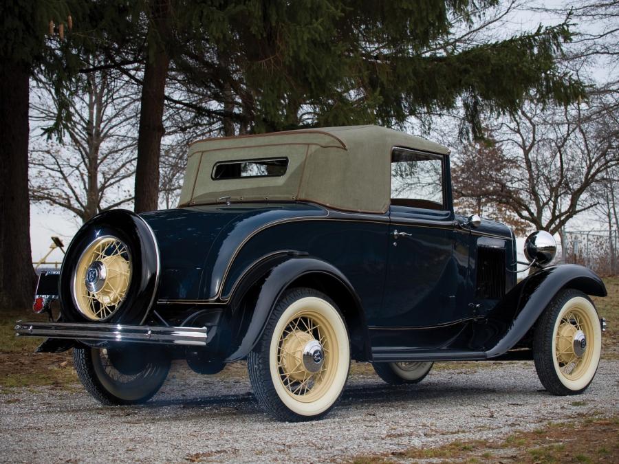  Ford V8 Cabriolet 1932 года  (фото 3 из 8)